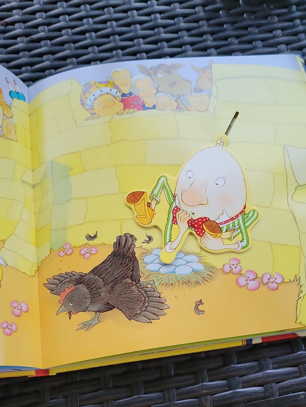 Over the Moon! Best-Loved Nursey Rhymes Illus. by David Melling